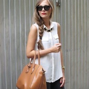 EQUIPMENT Sleeveless Signature Blouse shirt top off white XS New